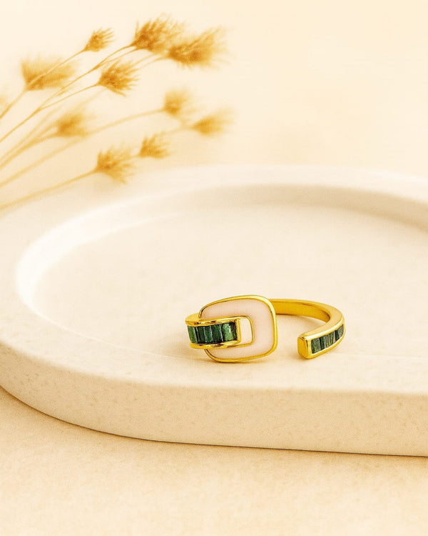 Emerald Glow Halo Ring