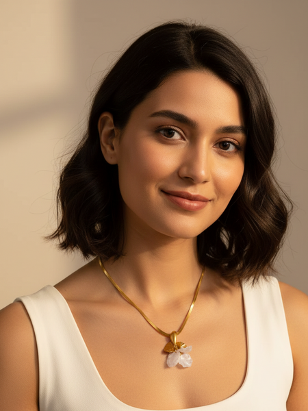 Nova Ivory Necklace