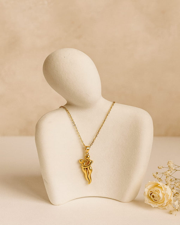 Cupid-The Golden Embrace Necklace