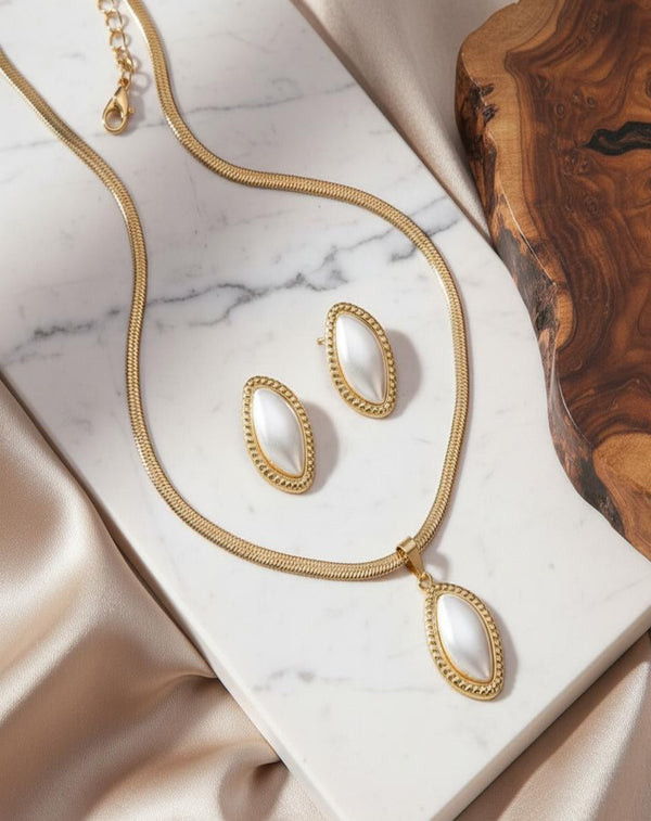 Moon Beam Gold Plated Set