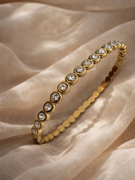Astra Gold Plated Bangle (one size)