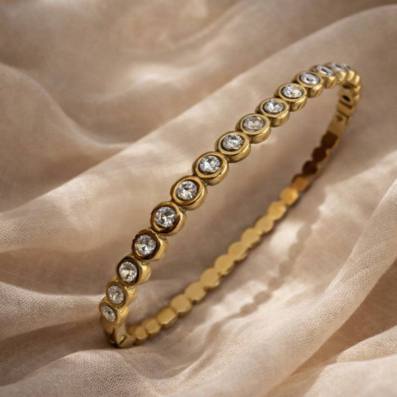 Astra Gold Plated Bangle (one size)