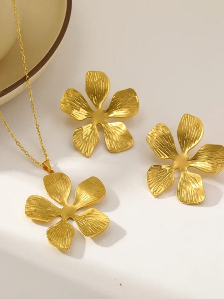 Selena 18K Gold Plated Necklace Set