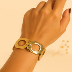 Stella Wrist Cuff