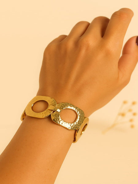 Stella Wrist Cuff