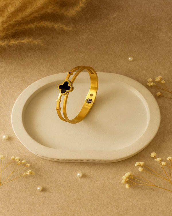 Luna Elegance Bangle