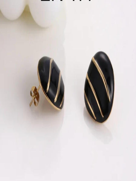 Faye Earrings
