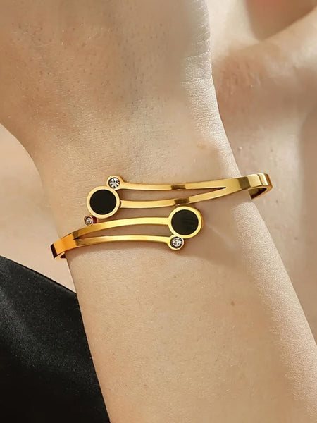 Zafira Gold Plated Bangle (one size)