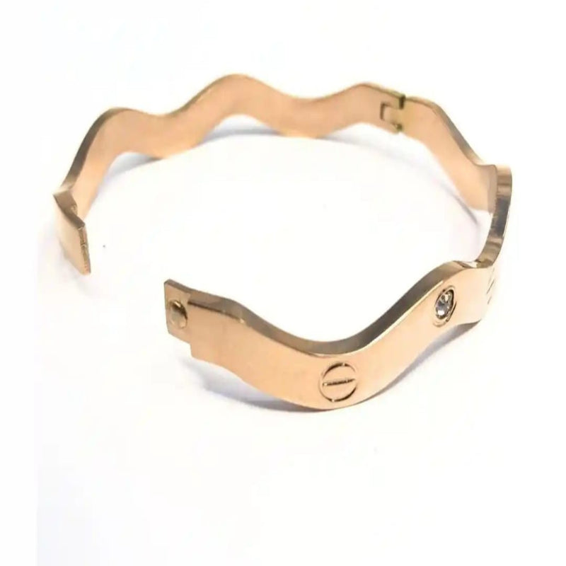 Zyra Gold Plated Bangle (One Size)