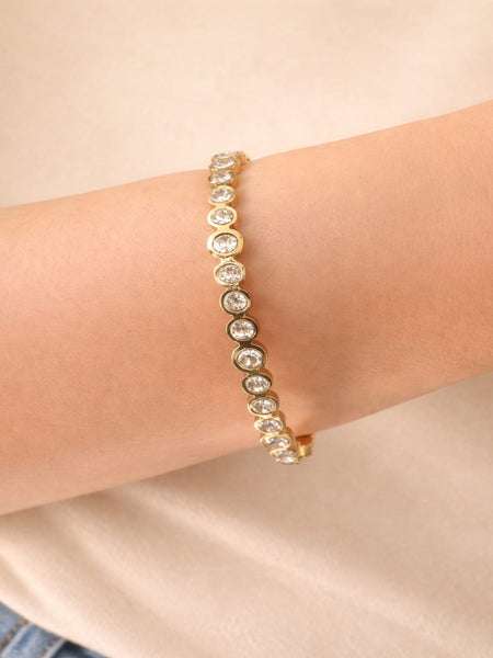 Astra Gold Plated Bangle (one size)