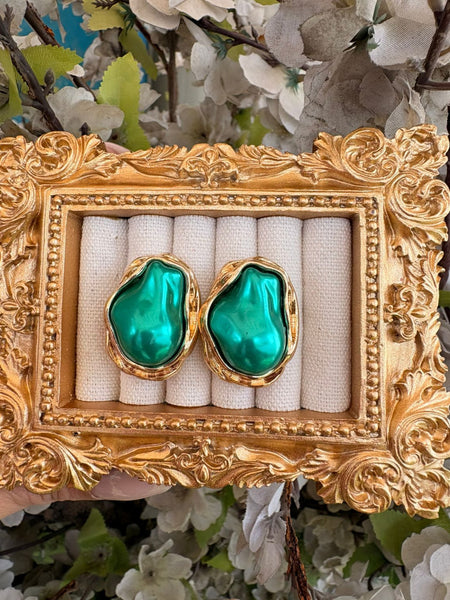 Elaris Green Earrings