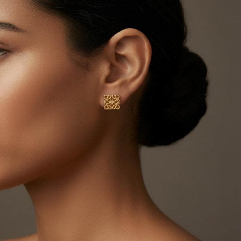 Phoebe- Gold Radiance Studs