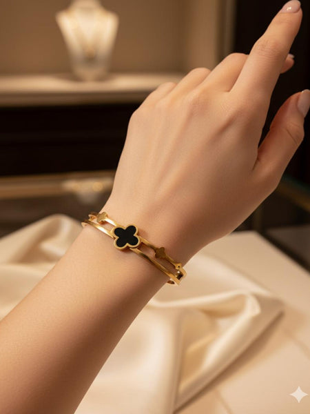 Luna Elegance Bangle