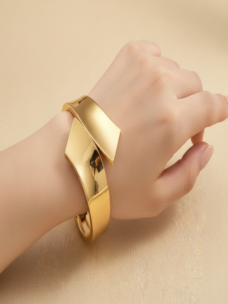 Mooncrest Wrist Cuff / Bangle